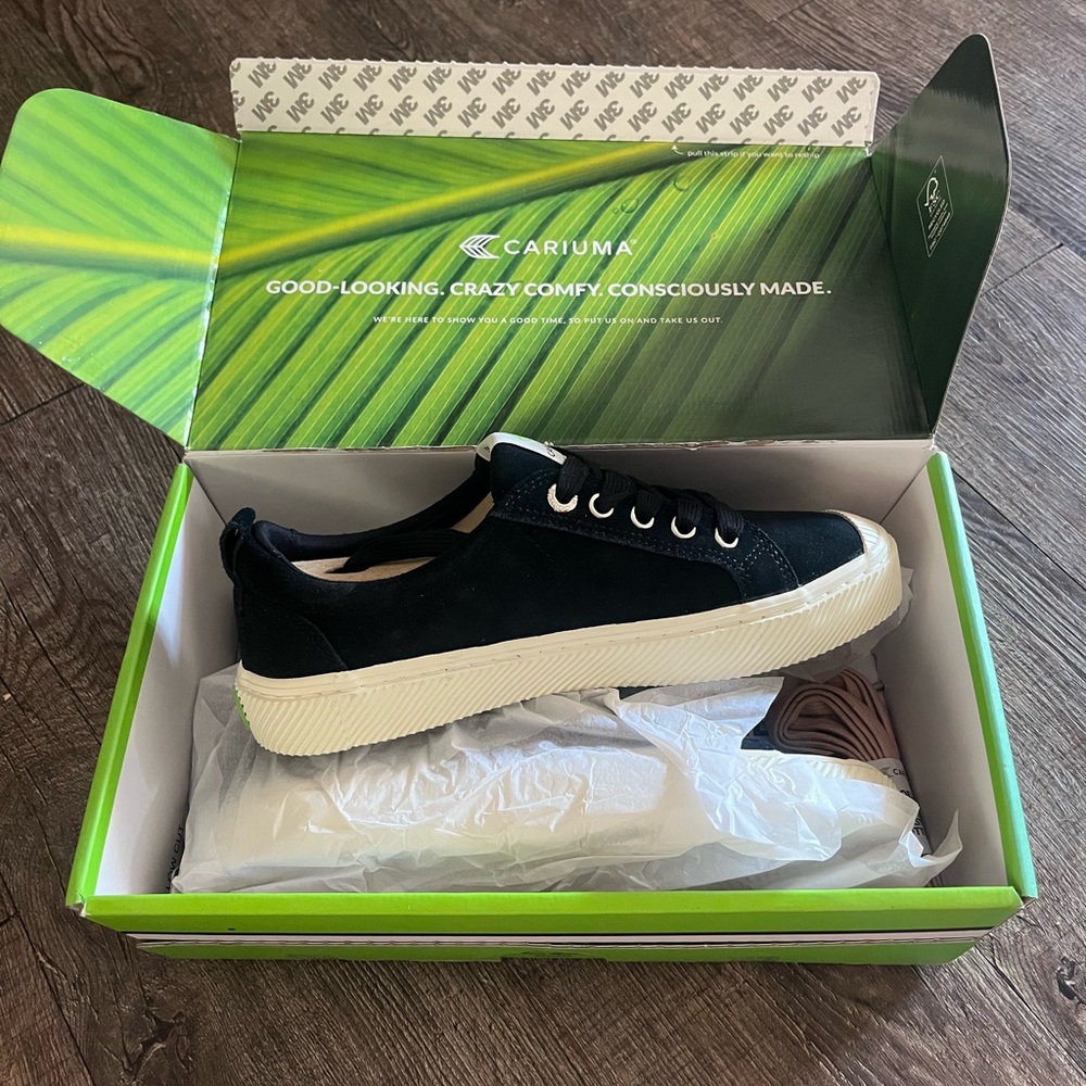 Cariuma Black Canvas Sneakers with White Soles